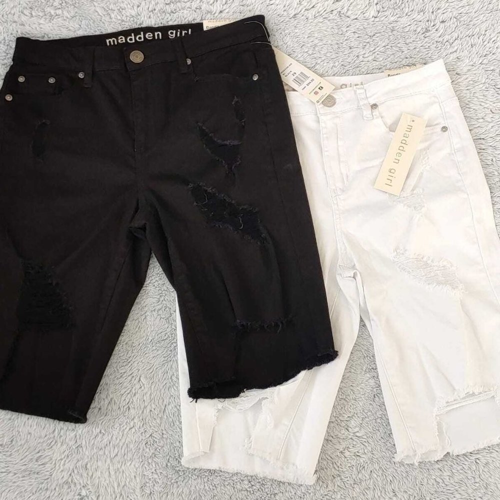 2 Madden Girl Bandit Bermuda Shorts Black & White Distressed Bundle NEW - Picture 6 of 13